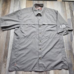 Simms Fishing Button Down Men's Medium Vented Short Sleeves Gray